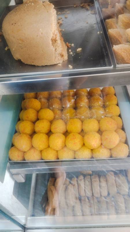 Mochur Laddu preview logo slide